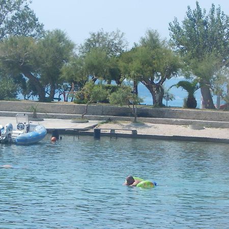 Tor Holiday House Villa Kastela Bagian luar foto