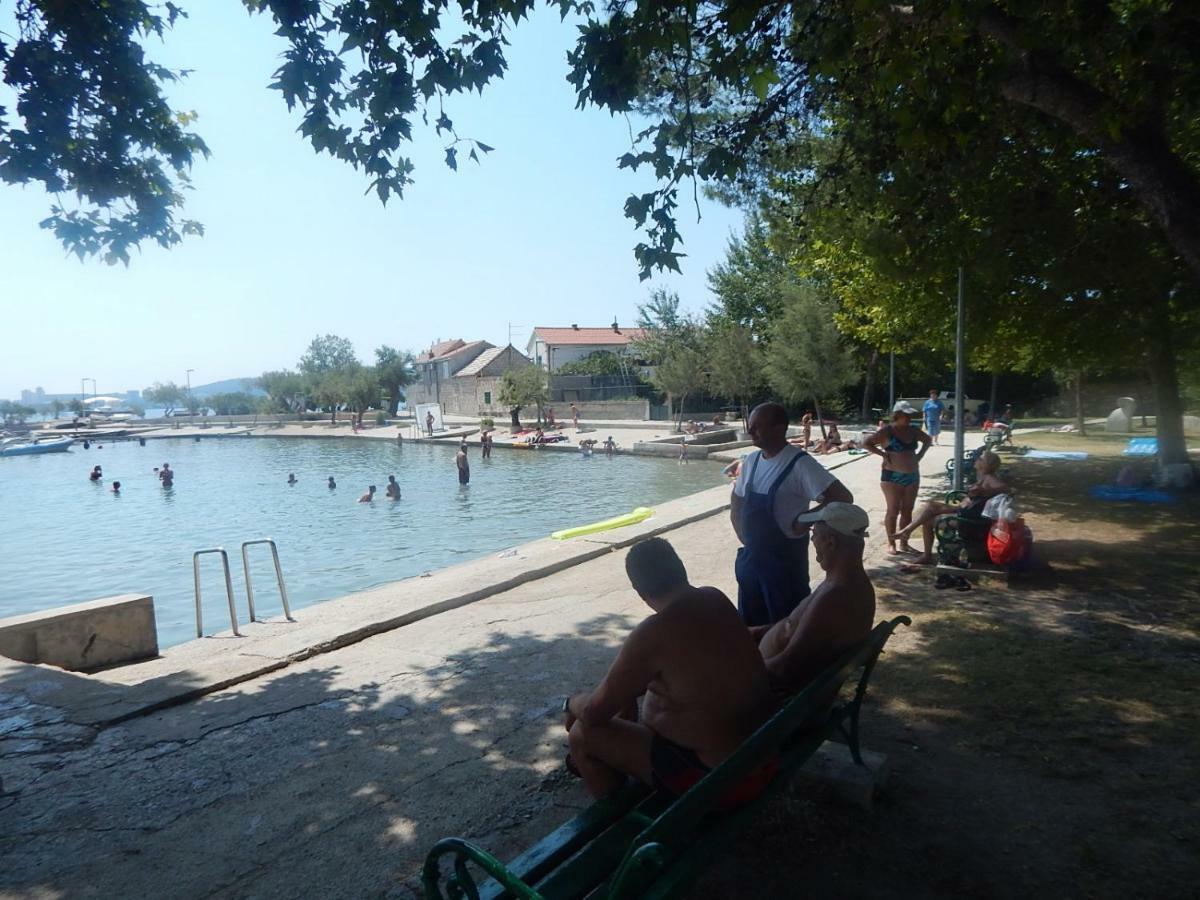 Tor Holiday House Villa Kastela Bagian luar foto